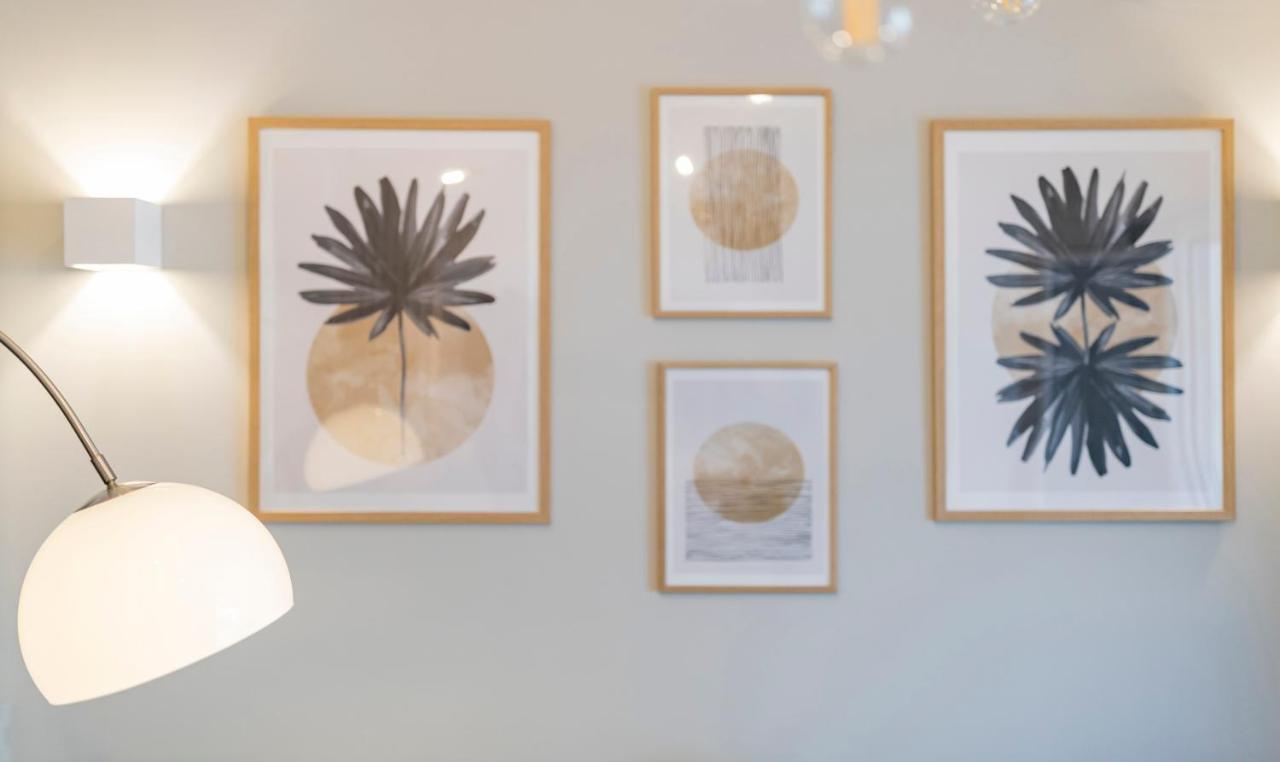 Honeybee Apartment Ateny Zewnętrze zdjęcie