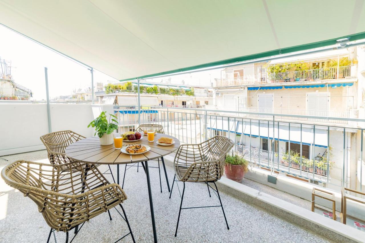 Honeybee Apartment Ateny Zewnętrze zdjęcie
