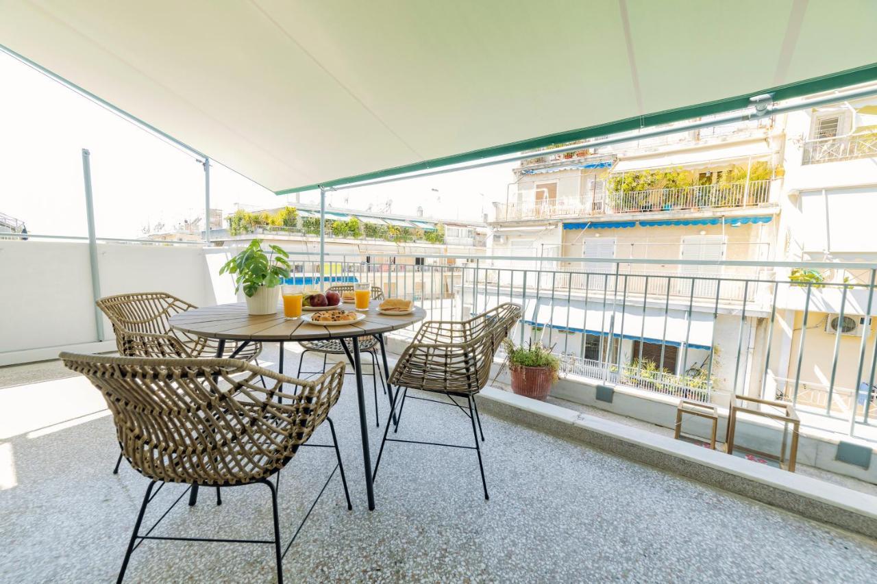 Honeybee Apartment Ateny Zewnętrze zdjęcie