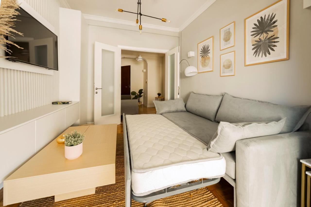 Honeybee Apartment Ateny Zewnętrze zdjęcie